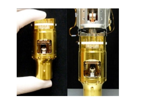 Pan-type Low-Temperature Atomic Force/Scanning Tunneling Microscope LT AFM/STM